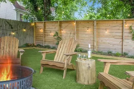 Ferienhaus Villa The Brooks House - 6 Mins To Broadway, Firepit Nashville